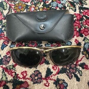 Vintage Ray ban Sunglasses with Case